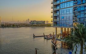 Hilton Dubai Creek Hotel 5*