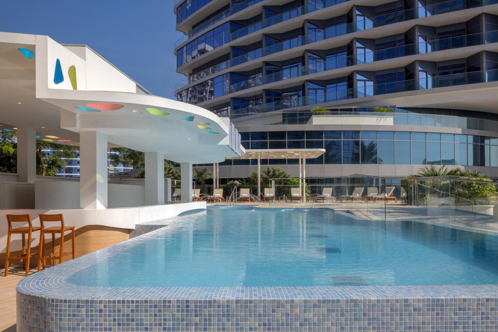 Hilton Dubai Creek Hotel & Residences Exterior photo