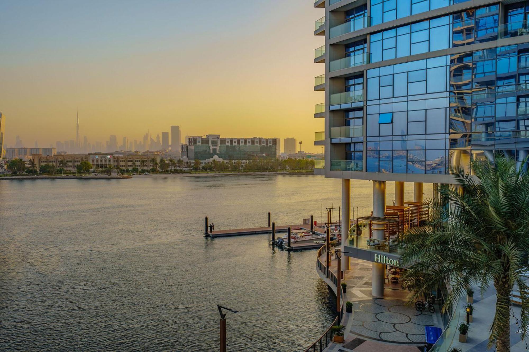 Hilton Dubai Creek Hotel & Residences Exterior photo